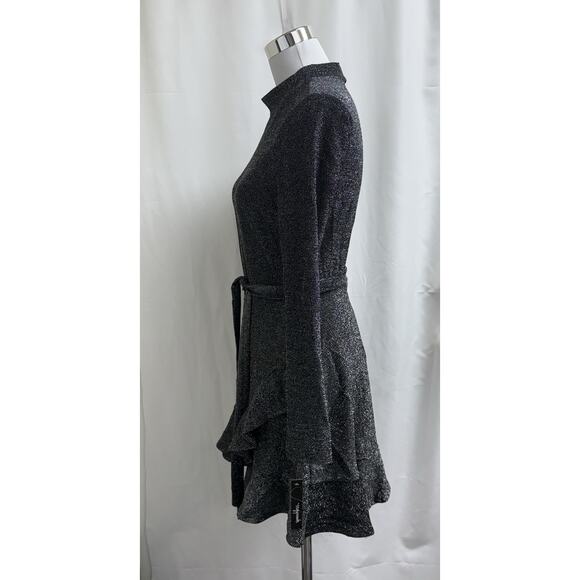 Speechless Long Sleeve Ruffle Hem Dress Juniors Medium Black Metallic - Picture 3 of 10